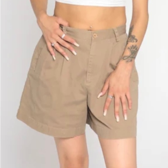 Liz Claiborne Pants - 3 for $25👗Liz Claiborne khaki shorts